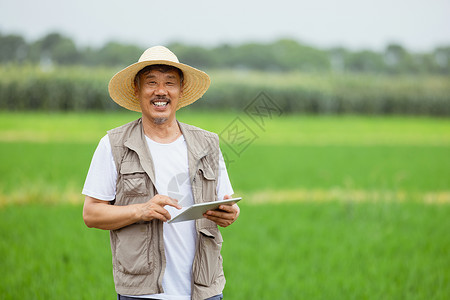 智能化耕地的农民高清图片