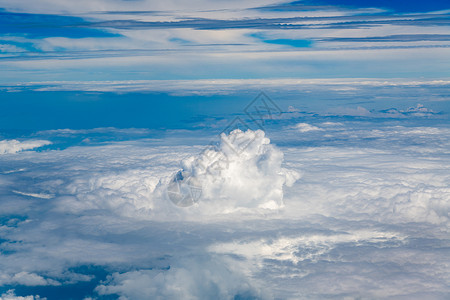 卷成云飞机上空的云层背景