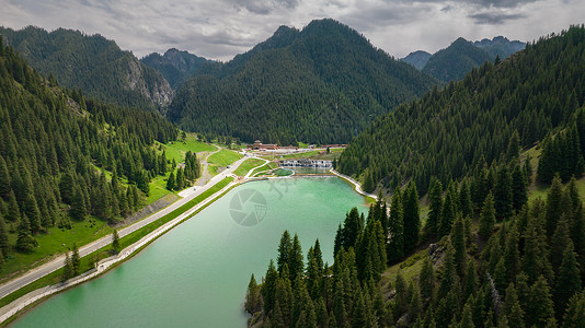 航拍5A新疆乌鲁木齐天山大峡谷景区天山坝休闲景观区背景