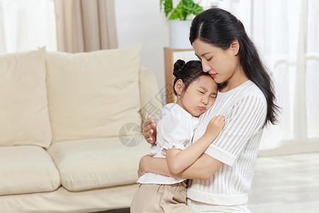 挽留不想让妈妈上班的女儿背景