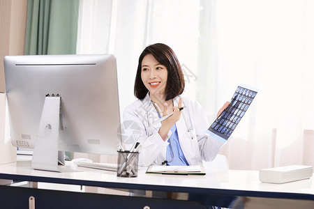 科学养育视频边框女性医师通过视频电话与患者沟通背景