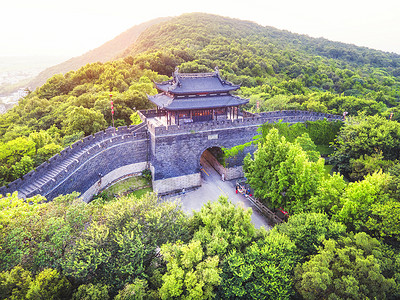 常熟地标虞山国家森林公园虞山门背景