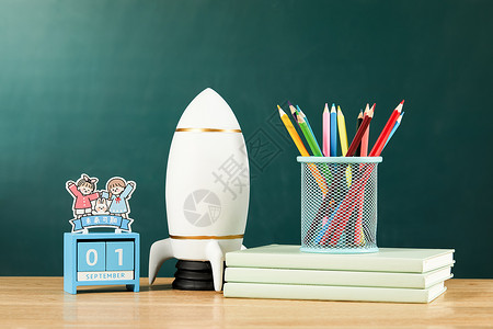铅笔火箭图片开学学生的桌面背景