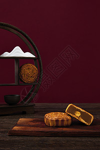 中秋节各种口味的月饼图片