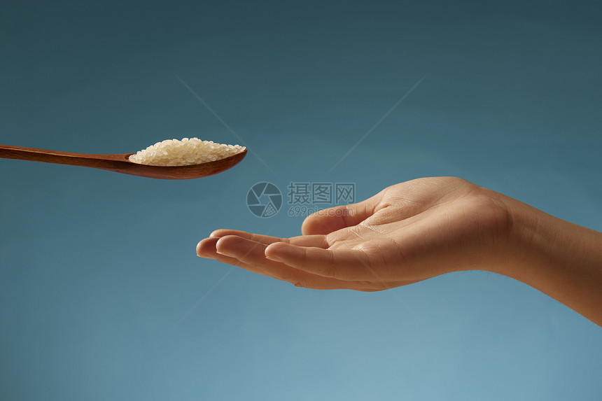 节约粮食大米静物图片