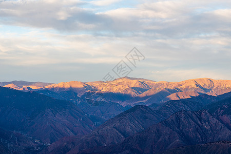 西藏觉巴山垭口风光摄影图背景