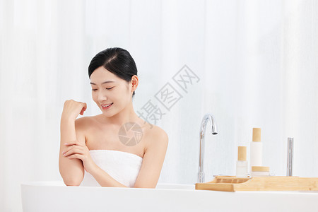 年轻女性泡澡护肤形象生活高清图片素材