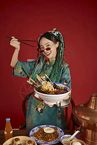 吃串串的国潮美女背景图片