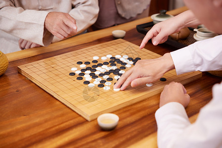 棋类比赛老年聚会一起下围棋背景