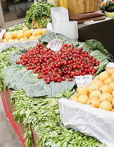 街市摊位农贸市场上销售的新鲜蔬果背景