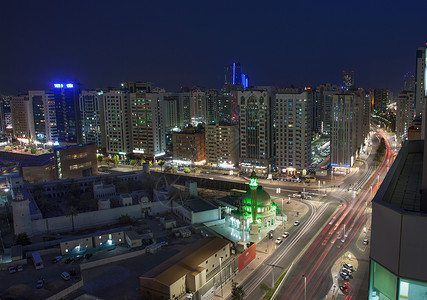 航拍的城市夜景背景图片