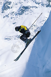 滑雪者深粉滑雪者高清图片