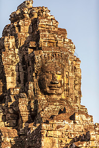 柬埔寨巨大的佛面图片