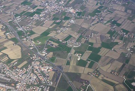 意大利威尼斯附近耕地的空中图图片