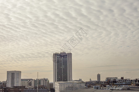 英国伦敦的屋顶和摩天大楼高架视野图片