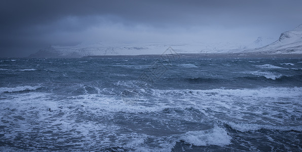 冰岛斯内费勒奥拉夫维克海洋冬季风暴图片
