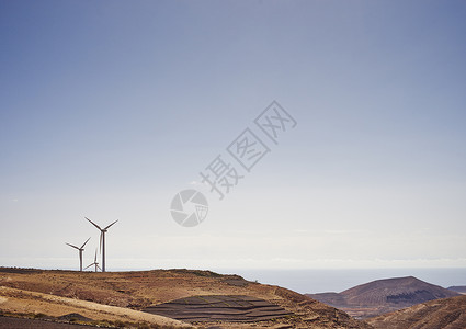 西班牙兰萨罗特风力涡轮机高清图片