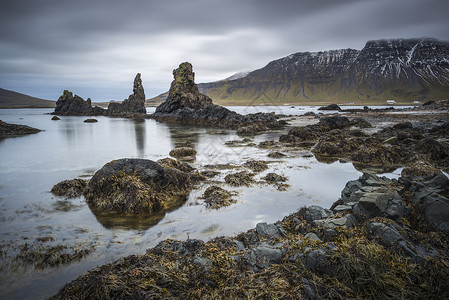 冰岛斯特兰迪尔的海堆图片