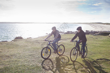 爱尔兰康纳马拉海岸骑自行车图片