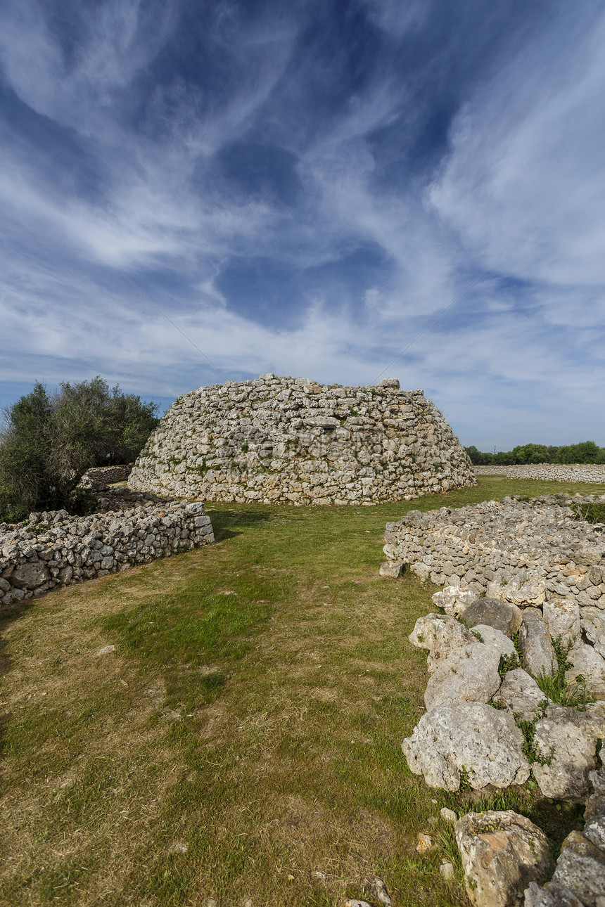 TalatideDaltTalatiDalt的Talaiot塔莱奥特西班牙梅诺卡古代Talayatic废墟图片