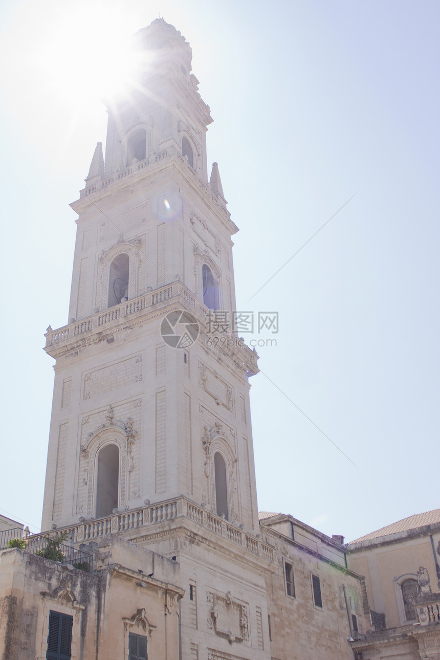 意大利普亚莱切教堂钟楼图片