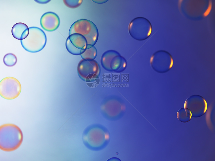 空中漂浮的小型泡沫图片