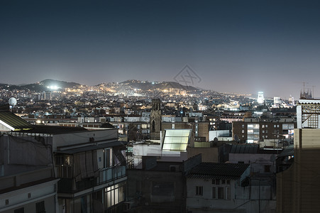 夜间城市风景和灯西班牙巴塞罗那图片