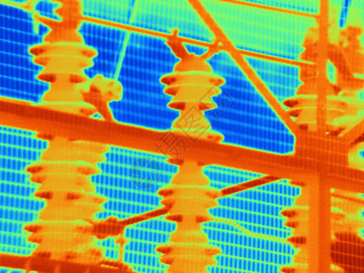 西伦敦电站热图像和相关的高电压传输设备图片