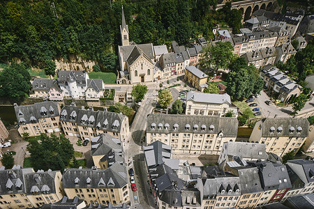 欧洲卢森堡市的俯瞰图图片