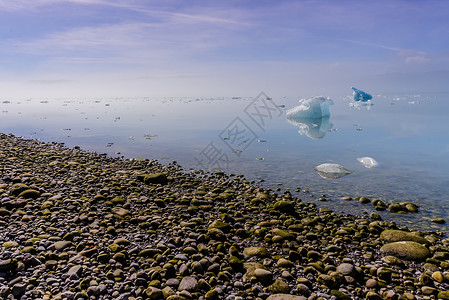 海洋里的小型冰山纳尔萨克韦斯哥伦兰格陵图片