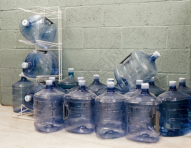 塑料桶装水背景图片