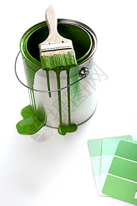 油漆绿色的桶高清图片