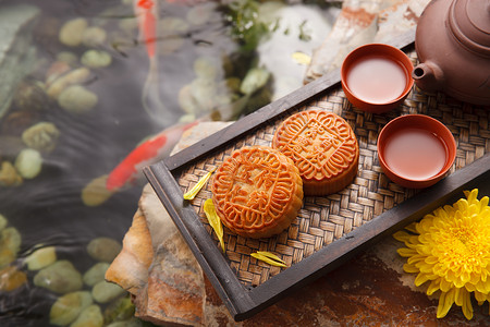 石头饼传统古典月饼静物背景