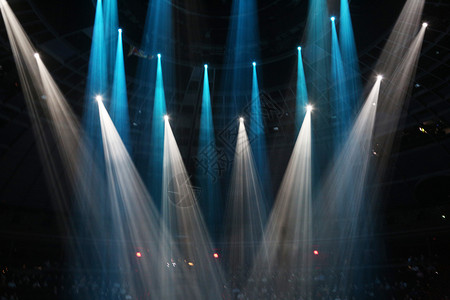 蓝色发光效果剧院内舞台与灯光背景