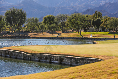 地貌自然美美国高尔夫球场高清图片