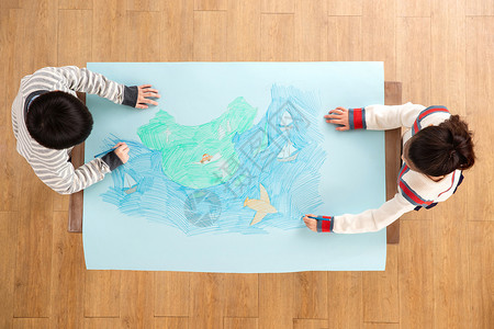 两个毕业生插画蓝色纯洁地板快乐儿童一起绘画背景
