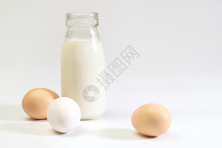美味有机食品蛋白质牛奶和鸡蛋高清图片