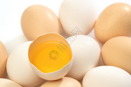 破碎的鸡蛋健康食物坏掉的高清图片