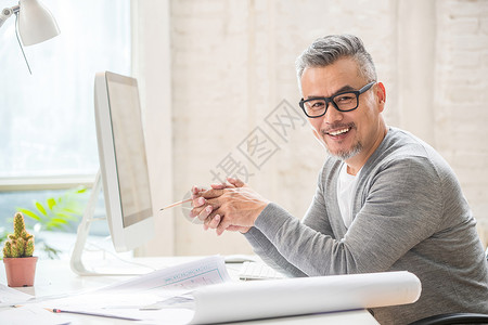 造型仙人掌花设计行业资深设计师办公肖像背景