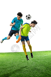 运动场团体运动男人两名足球运动员踢球图片