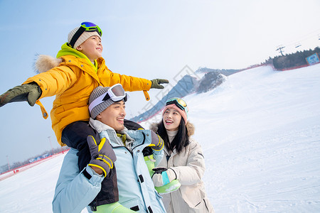 放心去飞一家人一起去滑雪场滑雪背景
