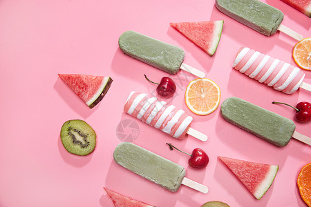 奶油西瓜冰棒粉色背景水果和冰棍背景