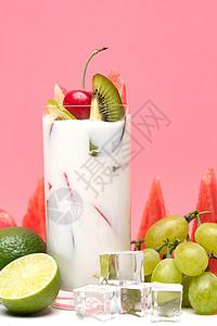 健康食物水果酸奶杯高清图片