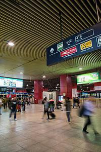 灯效箭头亚洲东直门灯北京公交和地铁站背景
