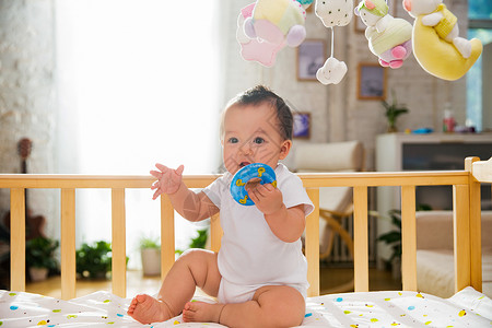 开端婴儿用品婴儿服装可爱宝宝高清图片