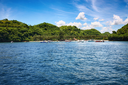 水平构图游艇摄影巴厘岛海景高清图片