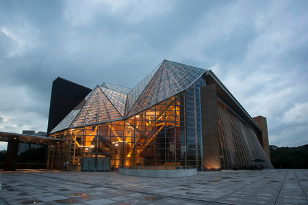 冷色调风景楼群办公大楼建筑外部广东省深圳城市建筑夜景背景