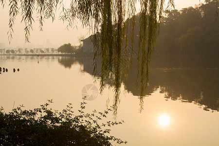 古典风格浙江省杭州西湖图片