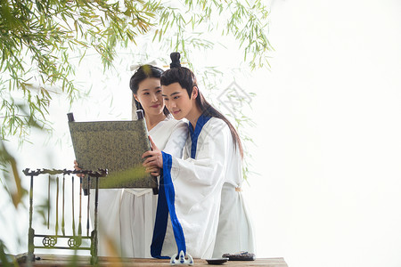 中国古典卷轴妻子造型服饰古装情侣背景