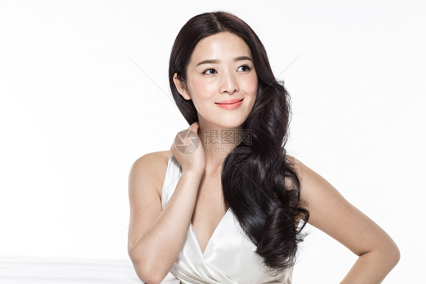 亚洲人柔顺女特质有着漂亮头发的美女图片